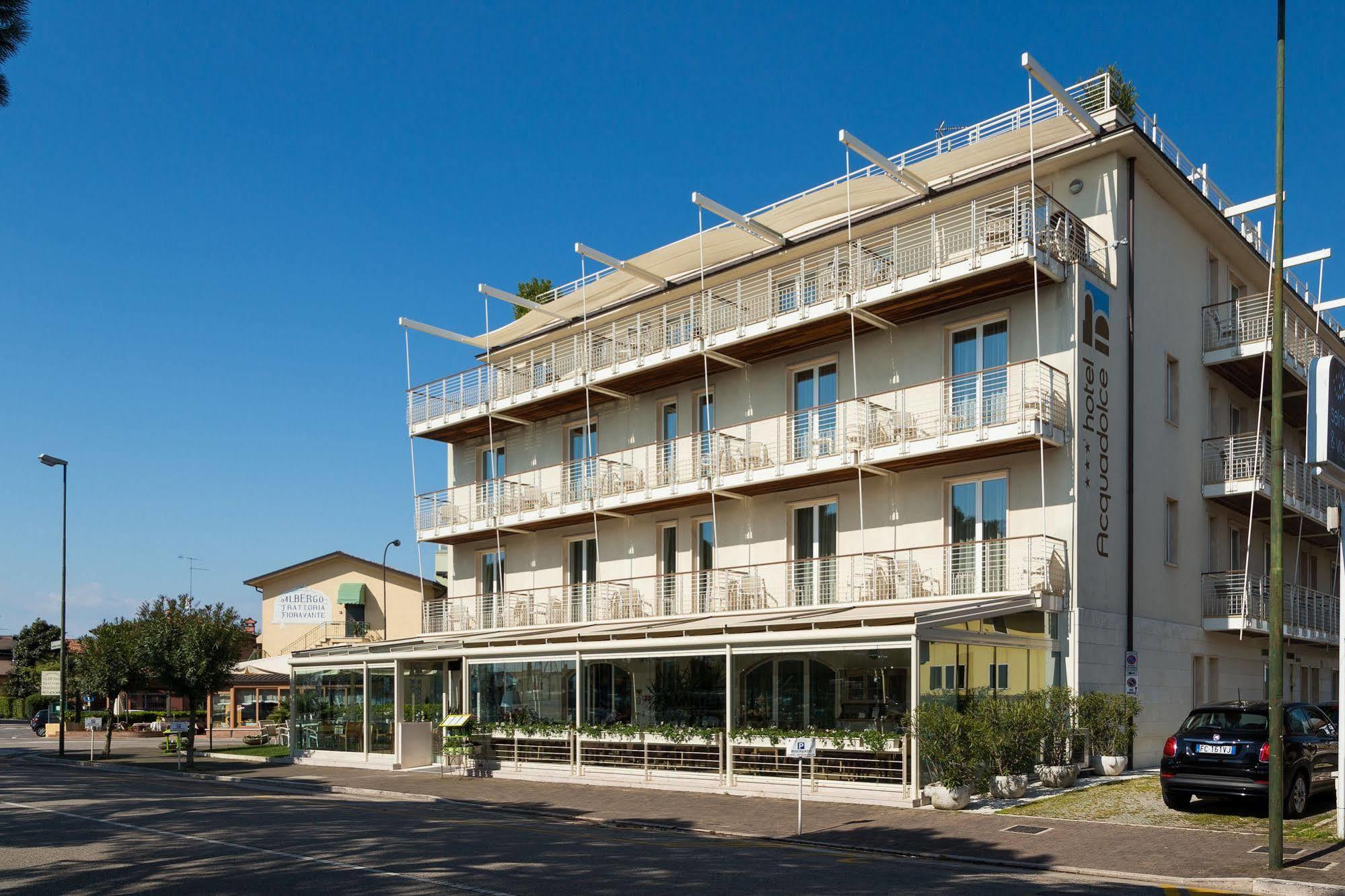 Hotel Acquadolce Peschiera del Garda Ngoại thất bức ảnh