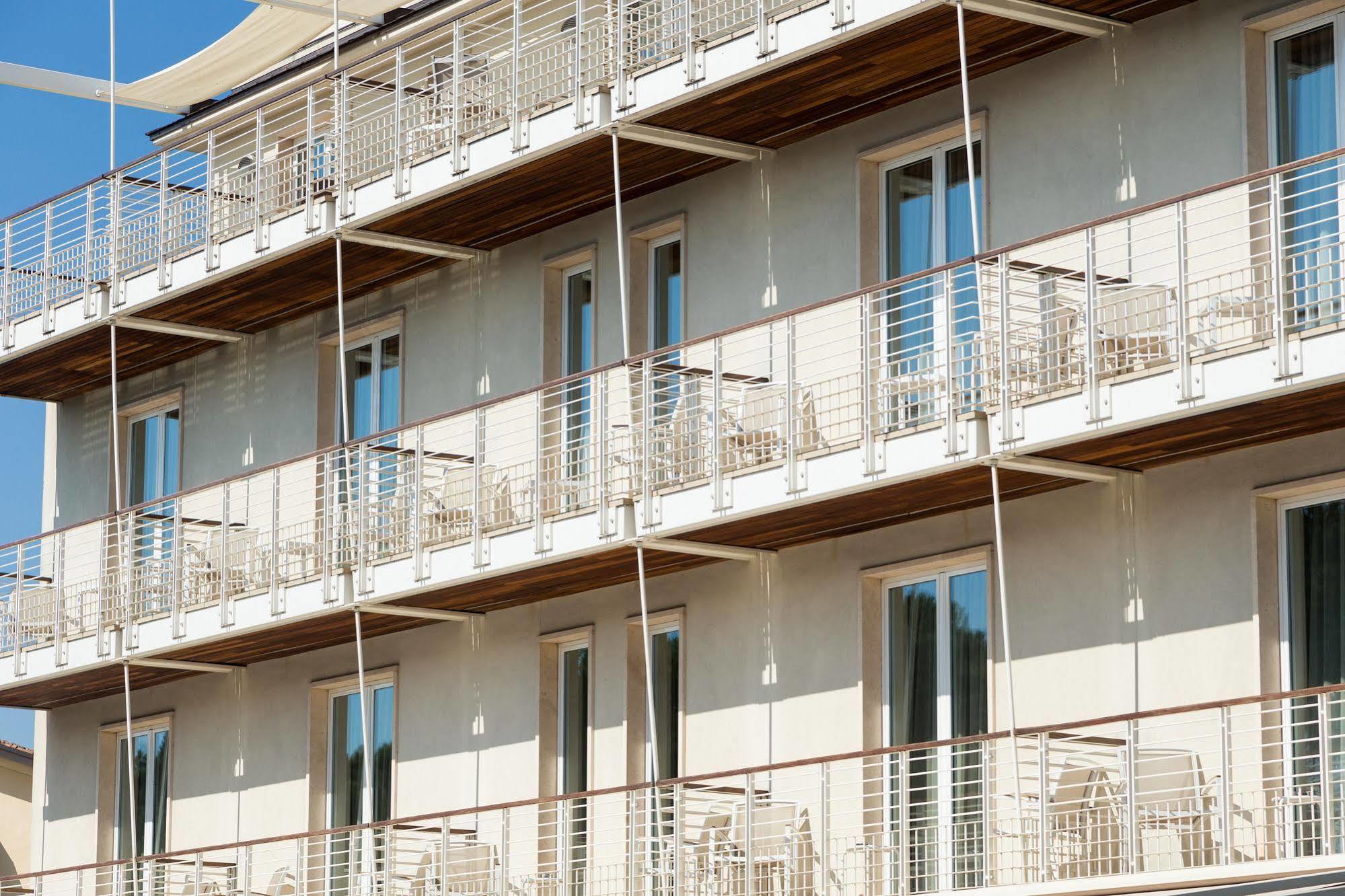 Hotel Acquadolce Peschiera del Garda Ngoại thất bức ảnh