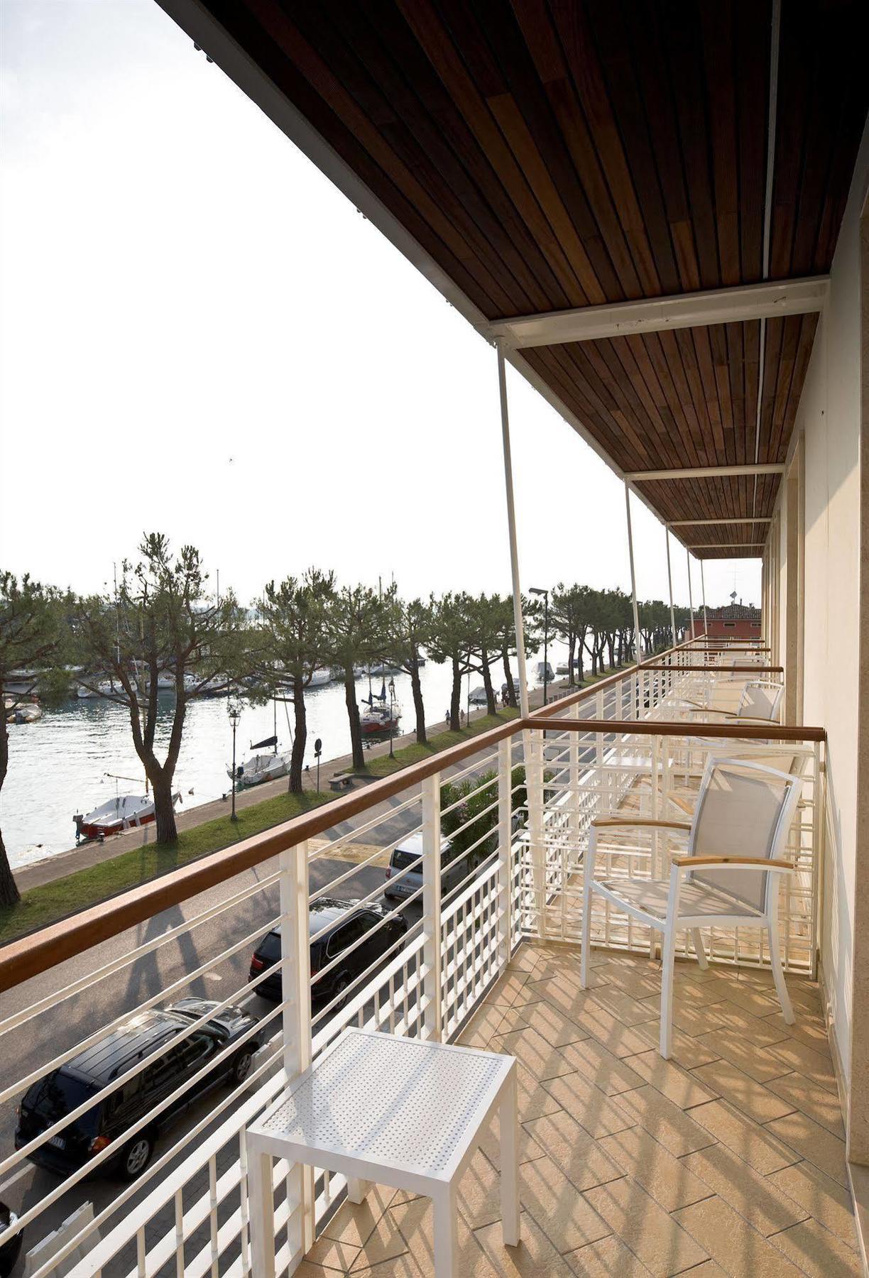 Hotel Acquadolce Peschiera del Garda Ngoại thất bức ảnh