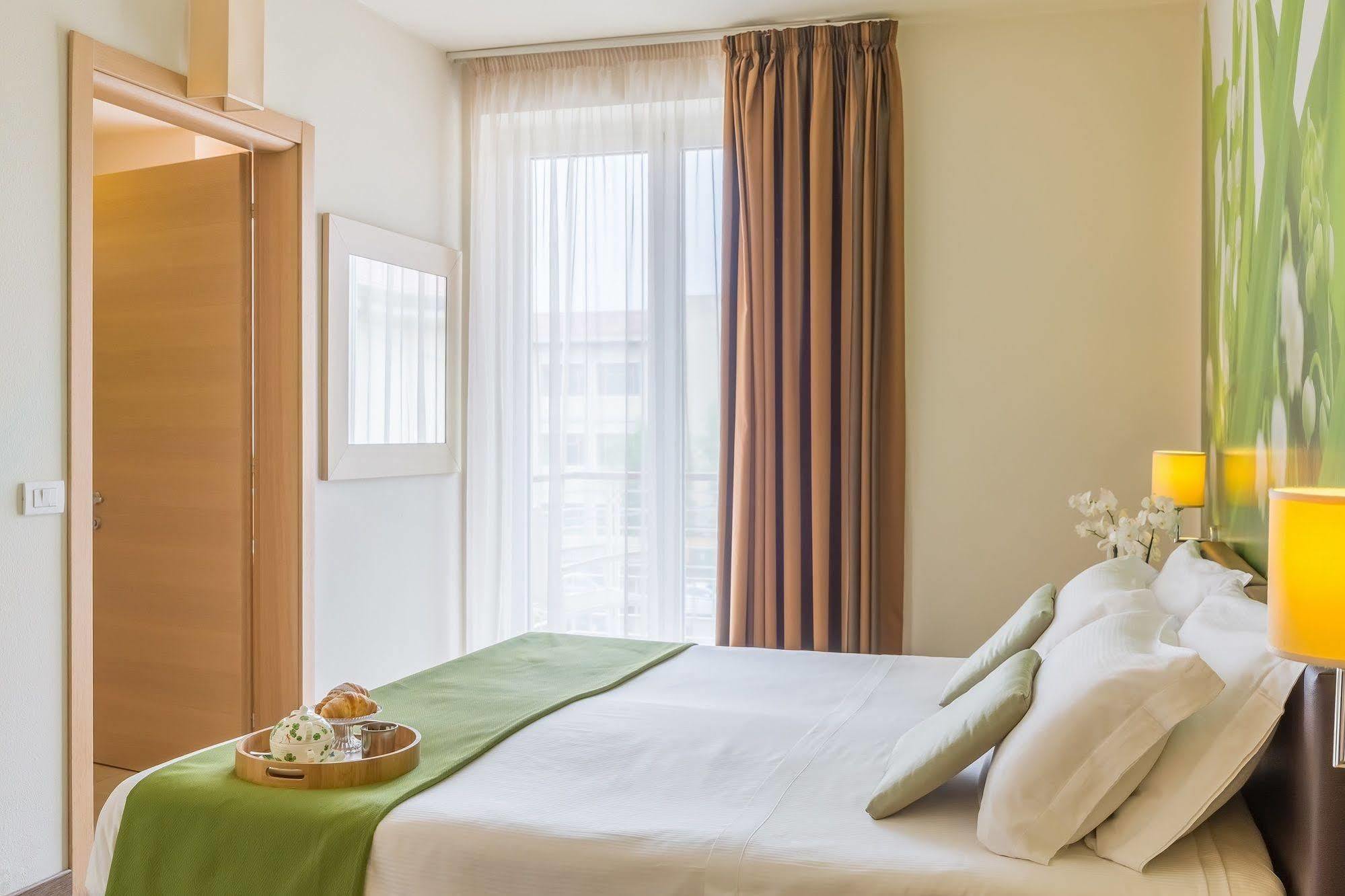 Hotel Acquadolce Peschiera del Garda Ngoại thất bức ảnh