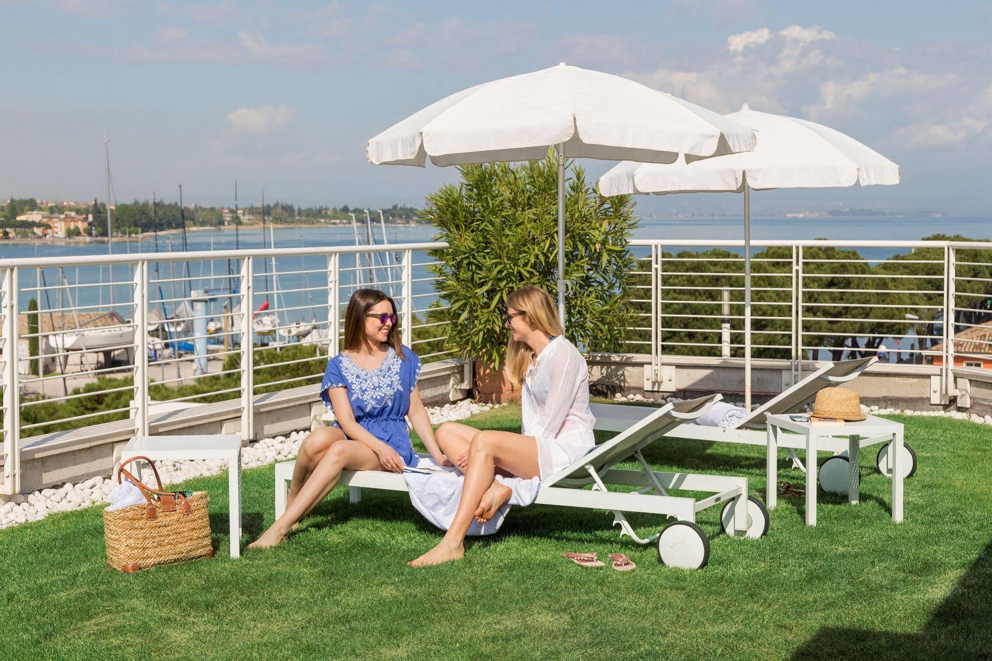 Hotel Acquadolce Peschiera del Garda Ngoại thất bức ảnh