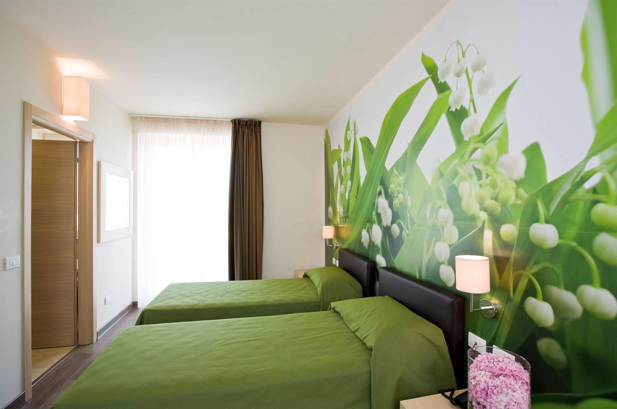 Hotel Acquadolce Peschiera del Garda Ngoại thất bức ảnh